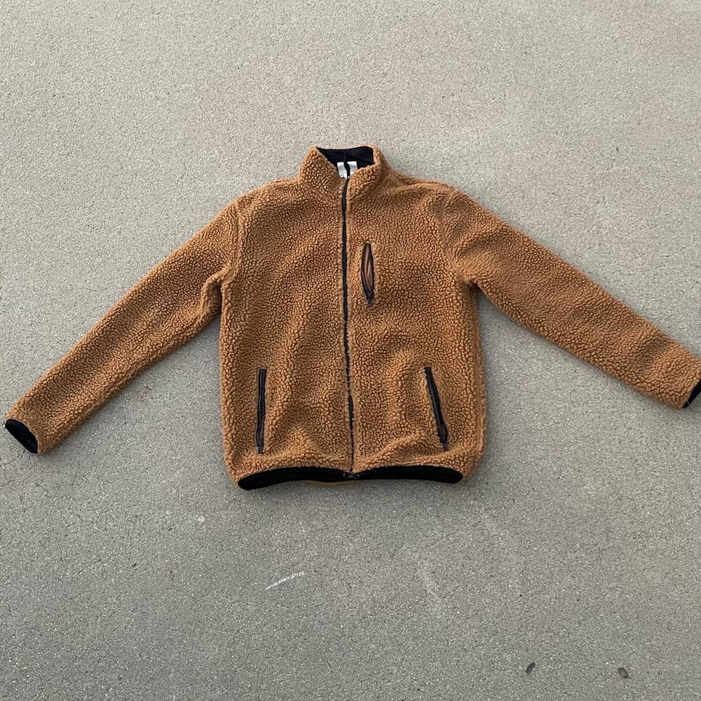 H&M Brown teddy bear zip up jacket #fleecelove #outdoorwear #teddybearjacket